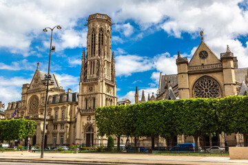 Fototapeta na wymiar Church of Saint Germain l'Auxerrois in Paris in Paris, France