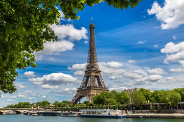 Fototapeta na wymiar Eiffel tower and Seine river in Paris, France