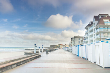 Wimereux est une commune française située dans le département du Pas-de-Calais en région...