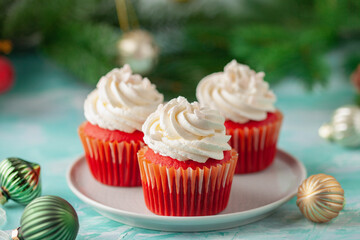 Red velvet cupcakes for Christmas Holidays