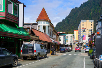 Franklin Street in downtown Juneau, the capital city of Alaska, USA - obrazy, fototapety, plakaty