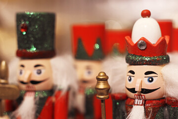 personagens de quebra nozes para decorar a casa para a noite de natal