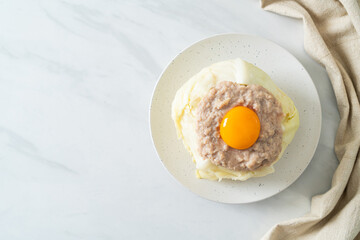 steamed cabbage stuffed minced pork and egg yolk