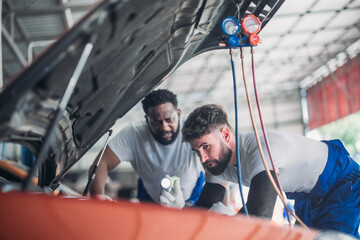 Naklejka premium Auto mechanic analyze, troubleshoot, address coolant, heater, engine, electrical issues for safety.