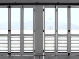 Aluminum Louver Door Louver Shutter Window, minimalist white door window