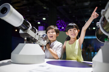 Children in science and technology museum