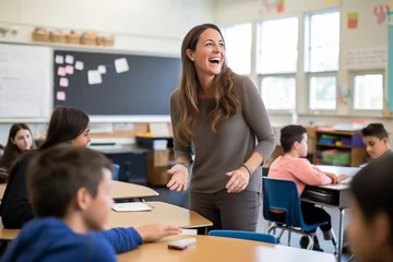 Lichtdoorlatende rolgordijnen Chocoladebruin Smiling female teacher engaging with students in a bright classroom setting.