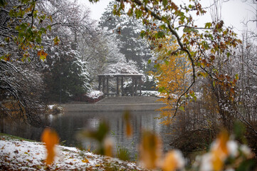 Zima w parku Ujazdowskim w Warszawie