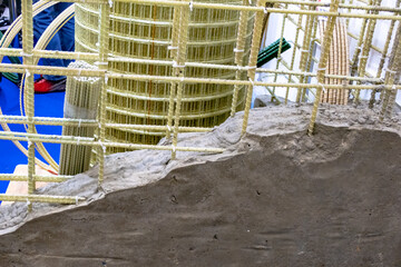 Composite armature. Use of composite material in construction.