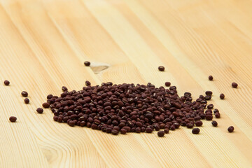 Self service bulk organic food. Eco-friendly zero waste shop. Small local business. Beans
