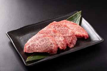 黒毛和牛　トモサンカク　ローストビーフ用　（仙台牛）