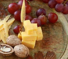 cheese with nuts and grapes for snack