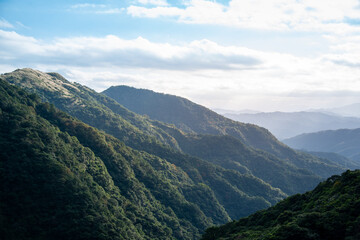 The top of the mountain is covered with white miscanthus flowers. Hiking and climbing in winter to enjoy Taiwan’s natural scenery and fresh air.