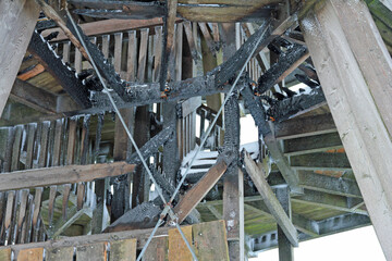 Fototapeta premium eggeturm auf der velmerstot im November 2023 nach der Brandstiftung