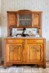 Buffet vaisselier vintage années 1930