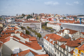 Fototapeta na wymiar Rossio square and monument Dom Pedro IV in Lisbon, Portugal