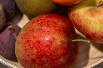 apples in a bowl