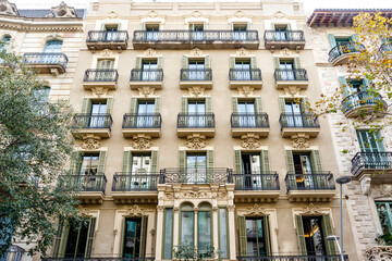 Obraz premium Facade of old apartment buildings in el Eixample, Barcelona, Catalonia, Spain, Europe