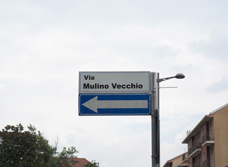 via mulino vecchio transl. old mill road sign