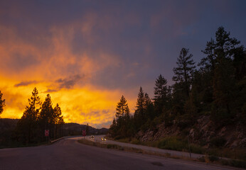 Atardecer en carretera de Lake Tahoe