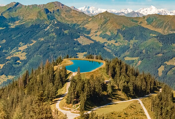 Alpine summer view with Lake Spiegelsee at Mount Fulseck, Dorfgastein, St. Johann im Pongau,...
