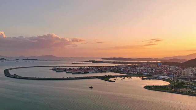 CINTA COSTERA Y CASCO VIEJO CIUDAD DE PANAMA (ATARDECER)