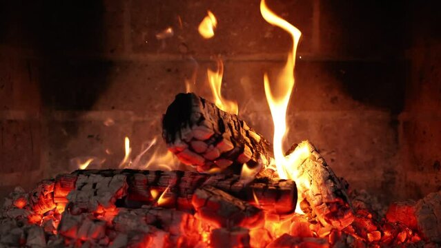Fire in fireplace. Cozy Fireplace Night. Fireplace 4k. Asmr sleep. 
