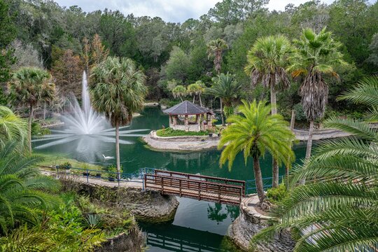 lake fountain