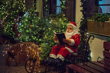 A figure of Santa Claus as a decoration at the Christmas market