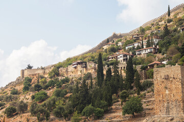 Obraz premium Turkey (Turkiye), Alanya, 09.09.2023: Medieval fortress in the city of Alanya (Trkiye). Travel to Turkiye.