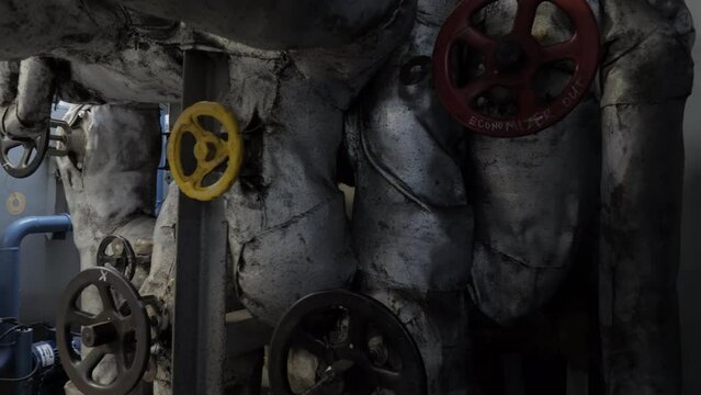 Valve hand wheels of steam pipeline