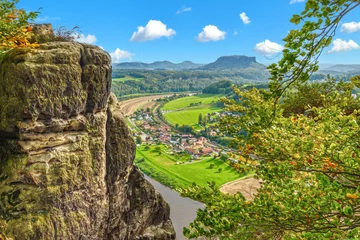 Fotobehang De Bastei Brug View from the Bastei Felsen into the Elbe valley and the Lilienstein