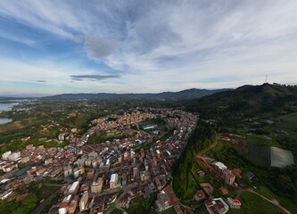 Fototapeta premium Aerea de El Peñol Antioquia, Colombia