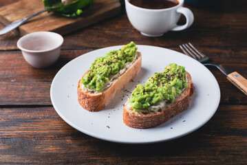 Toasts with avocado and cream cheese