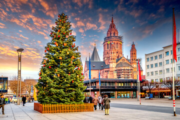 Domplatz, Mainz, Weihnachtsmarkt, Deutschland 