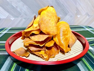 Sweet potato chips with a crunchy texture and savory
