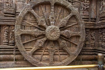 konark sun temple puri sculptures