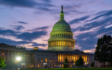 Capitol building at night, Washington DC. U.S. Capitol exterior photos. Capitol at sunset. Capitol architecture.