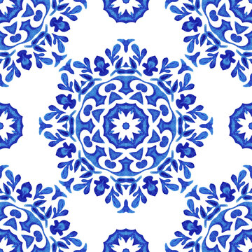 Watercolor blue damask seamless pattern, mandala floral ornament. Royal blue Elegant decorative flower design mediterranean style
