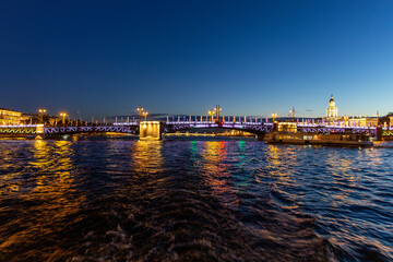 Fototapeta premium Troitskiy (Trinity) Bridge over the Neva River with night illumination. Saint-Petersburg. Russia
