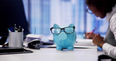 African American Financial Advisor’s Money Saving