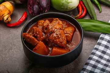 Indian cuisine - spicy chicken vindaloo