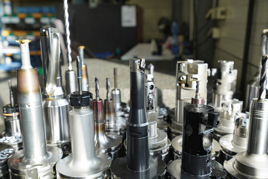 Tools for metal processing on a CNC milling machine.