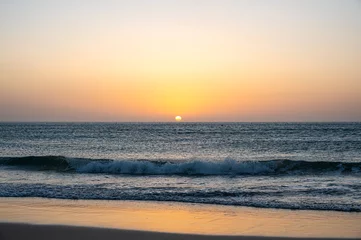Foto op Plexiglas Sotavento Beach, Fuerteventura, Canarische Eilanden Sunrise over the Atlantic Ocean from Sotavento Beach, Costa Calma, Fuerteventura, Spain