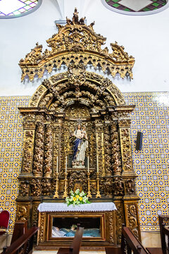 Interior of Vera Cruz Church (Igreja Paroquial de Vera Cruz, from 1606). Aveiro, Portugal. APRIL 20, 2017.