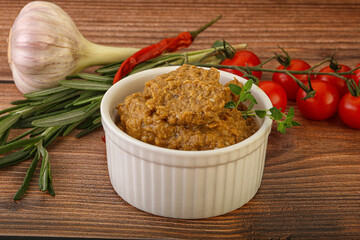 Jewish eggplant dip with oil
