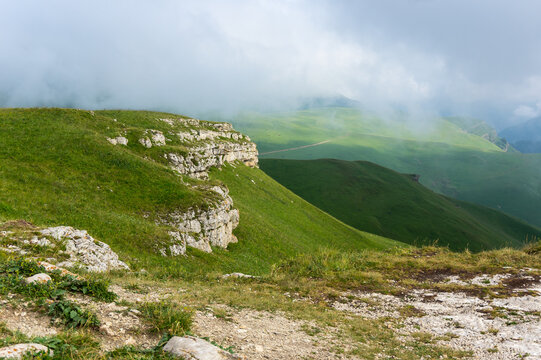 Shadzhatmaz mountain plateau