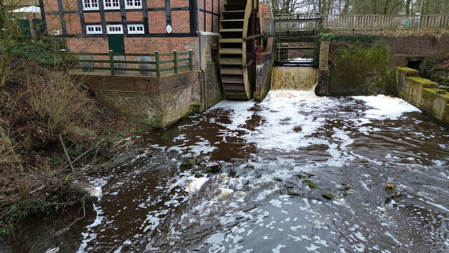 Wasserrad in Hude