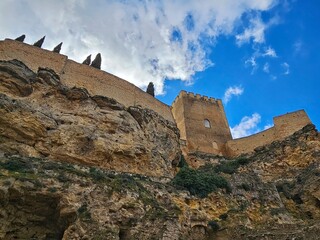 Wall of the Mota fortress in Alcala la Real - 687498723