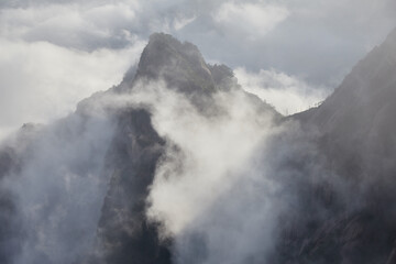 Obraz premium The picturesque granite peaks of Huangshan in Anhui Province, China